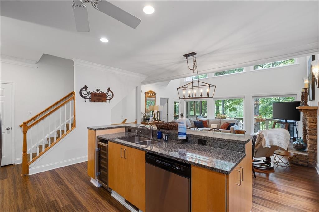 10 Chestnut Knoll Point