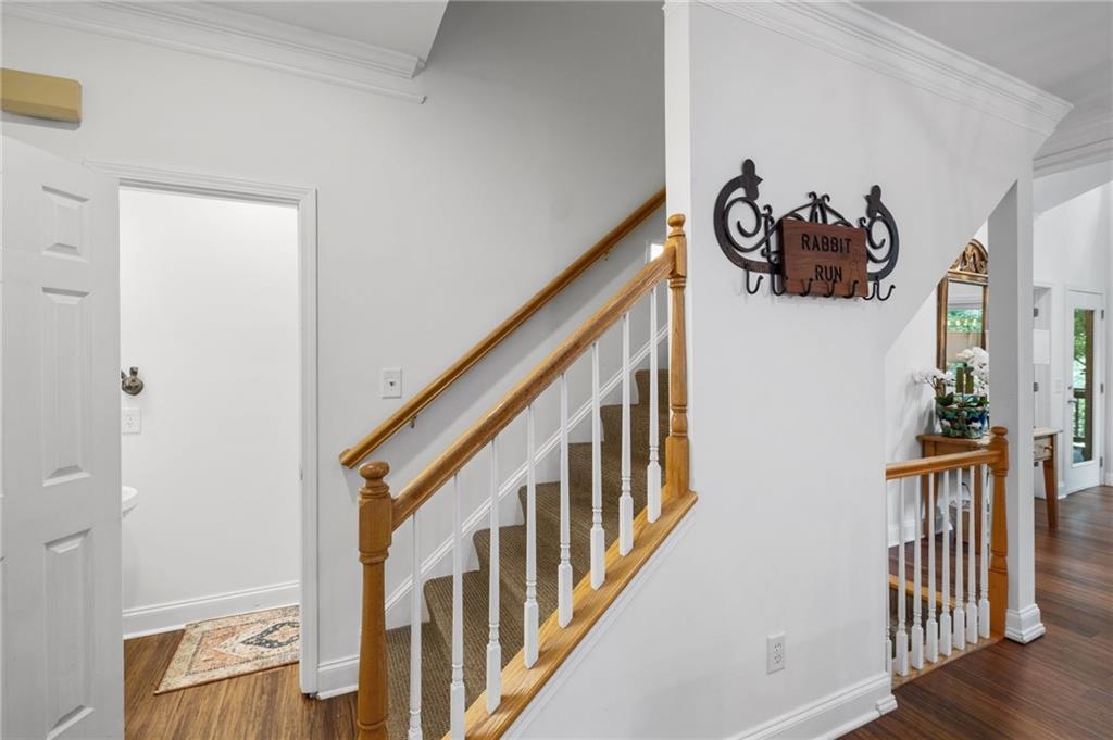 10 Chestnut Knoll Point