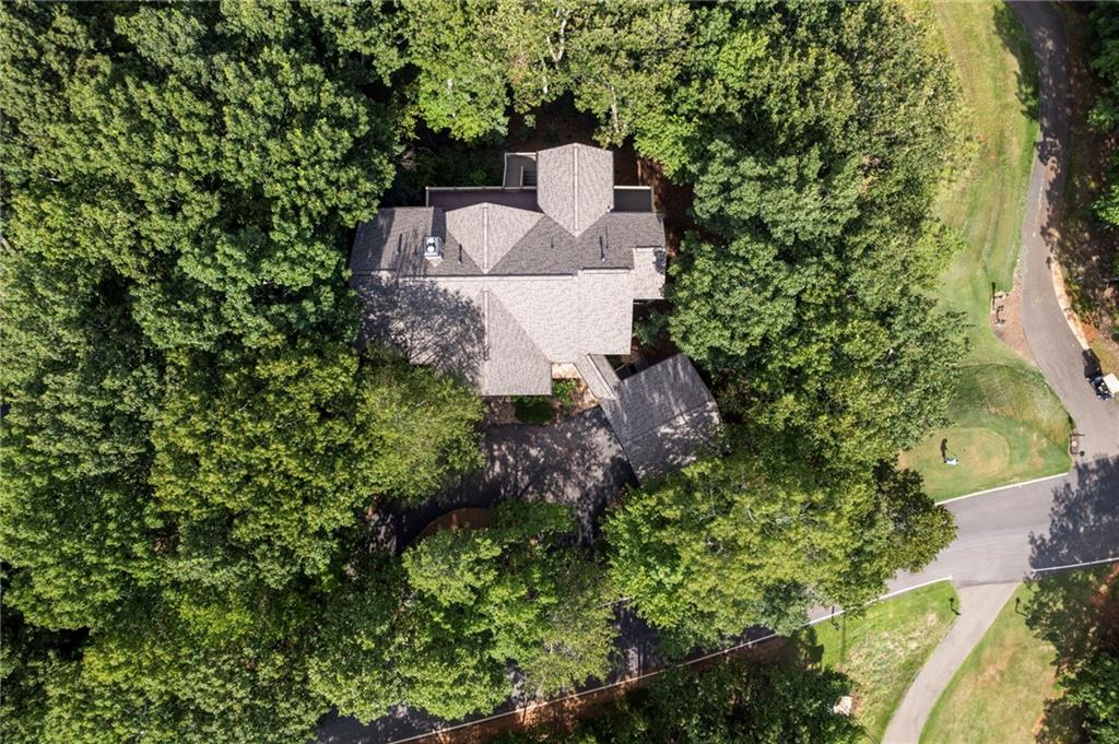861 Summit Drive E