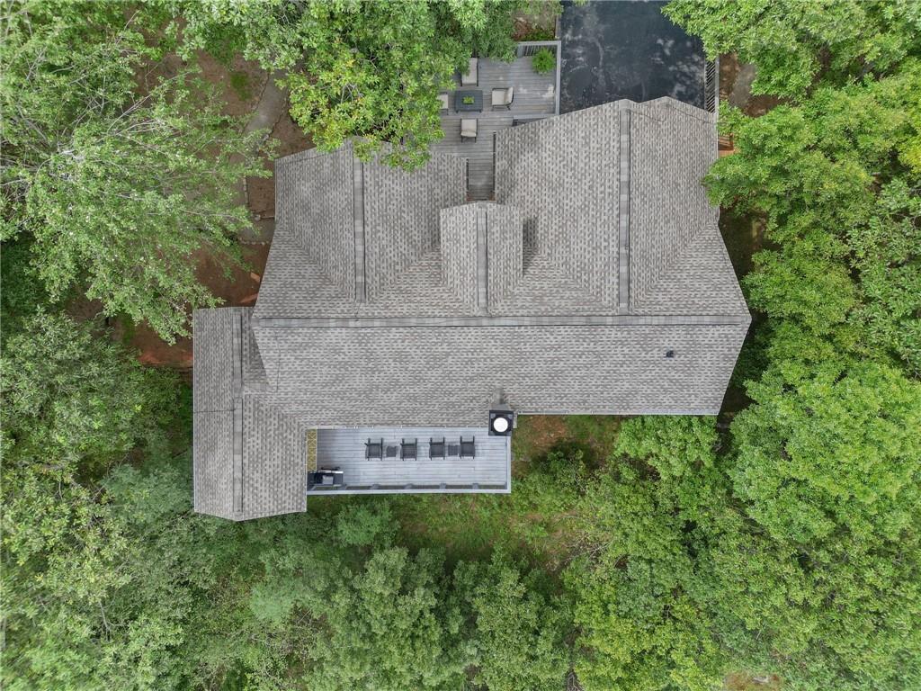 1572 Ridgeview Drive