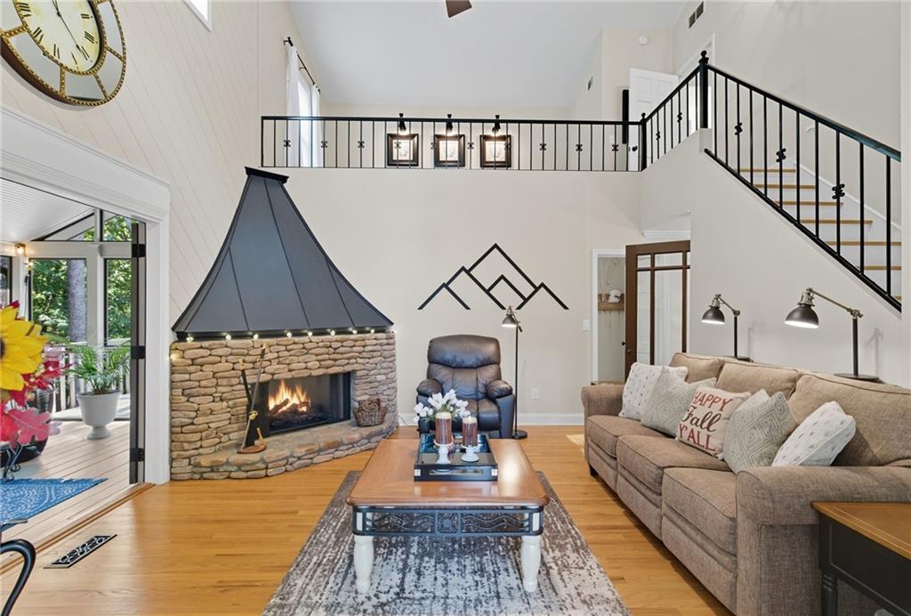 133 Cliff Fern Point