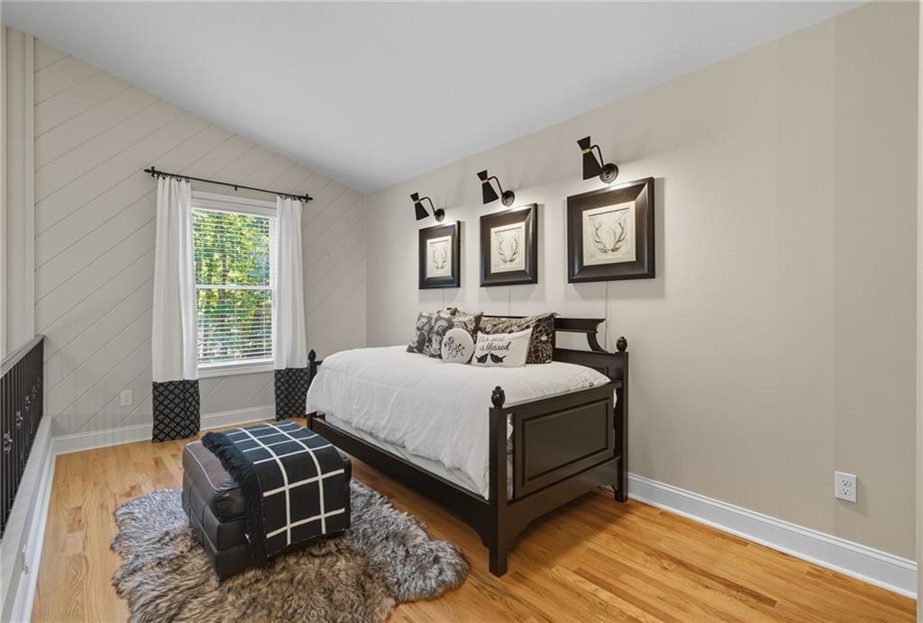 133 Cliff Fern Point