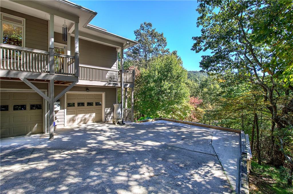 272 Bee Tree Ridge Court