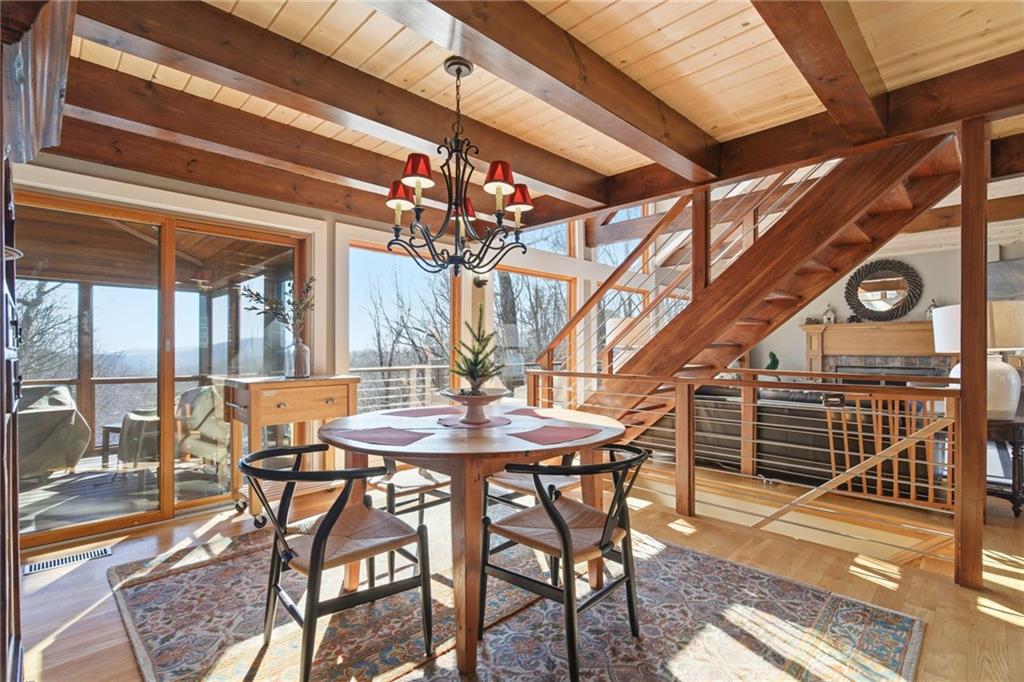 1300 Quail Cove Drive