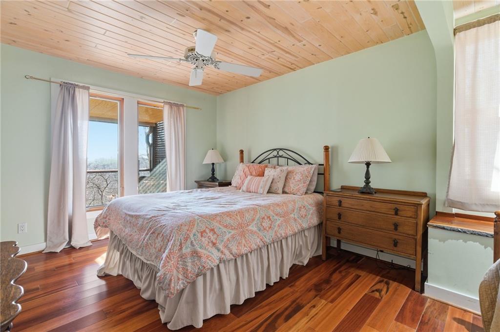 1300 Quail Cove Drive