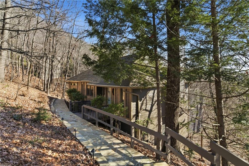 1300 Quail Cove Drive