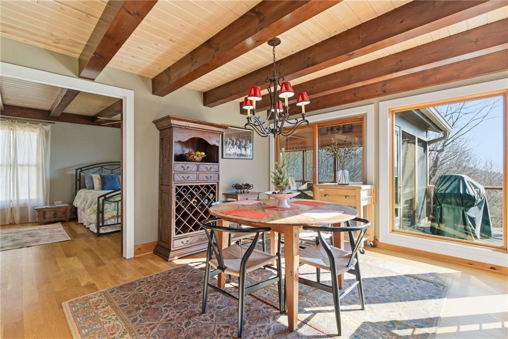 1300 Quail Cove Drive