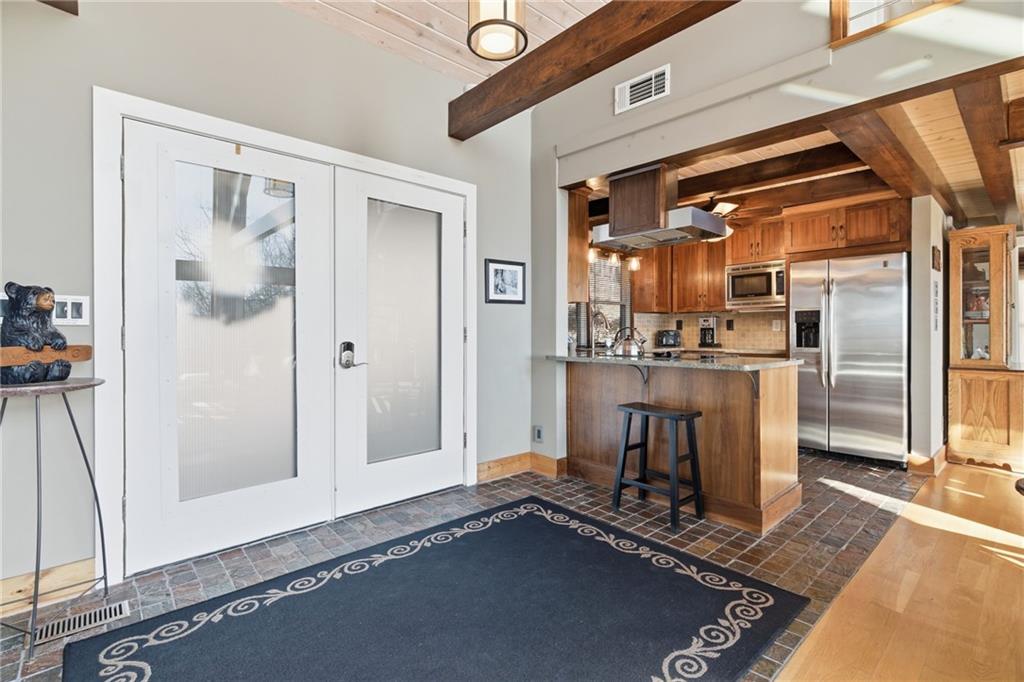 1300 Quail Cove Drive