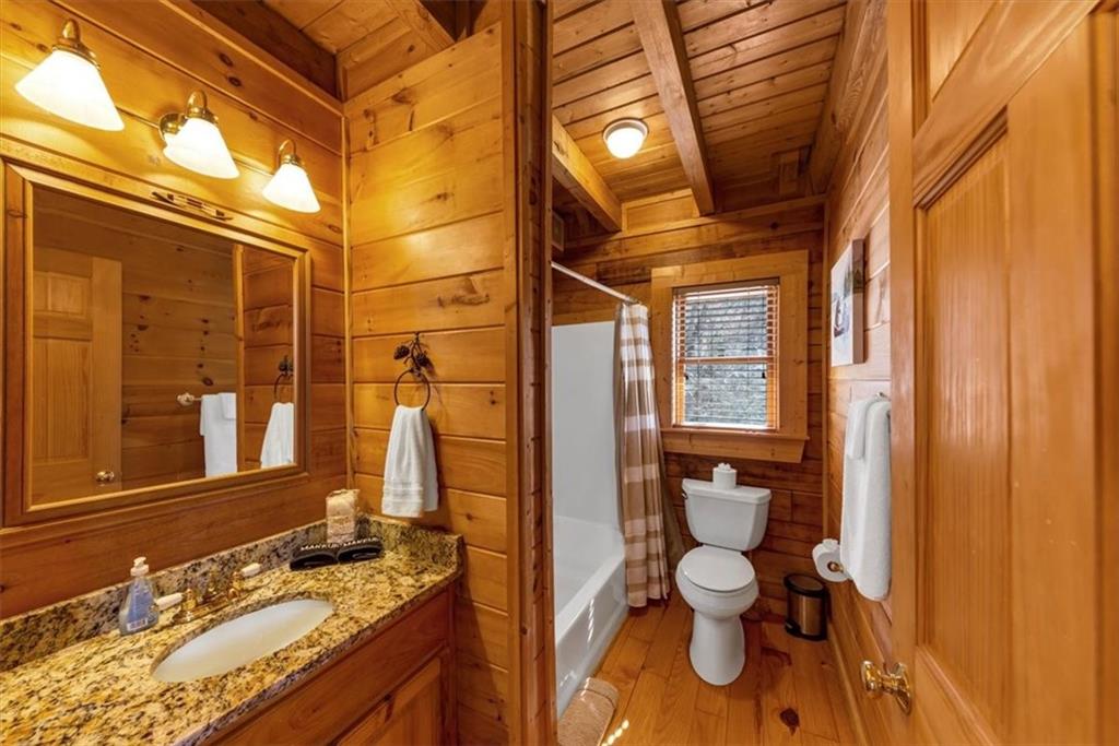 2025 Quail Cove Drive