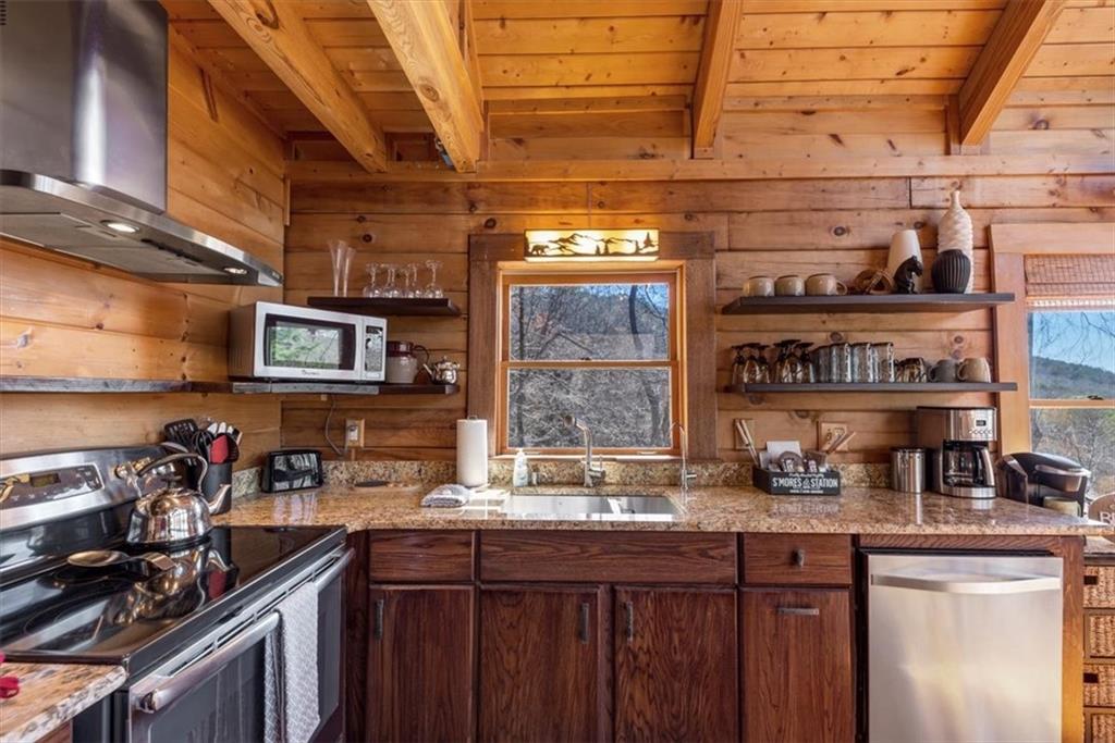 2025 Quail Cove Drive