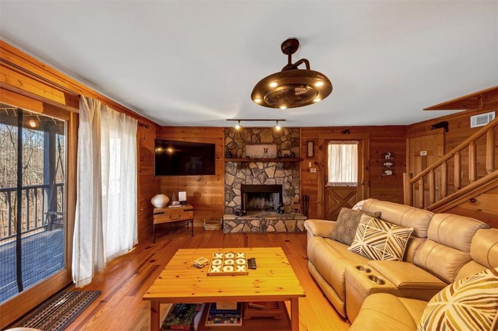 2025 Quail Cove Drive