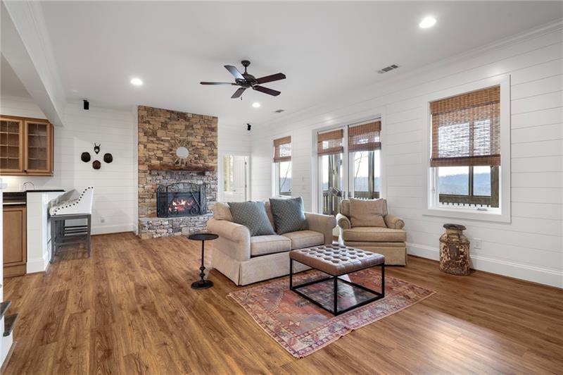 717 McElroy Mountain Drive