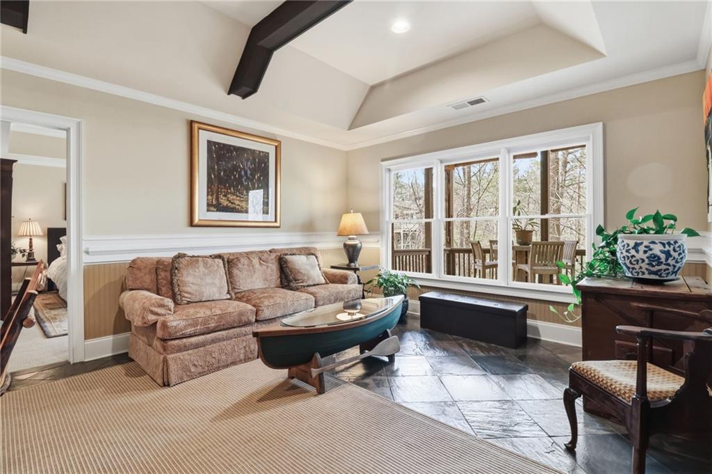 89 Bluestern Drive NW