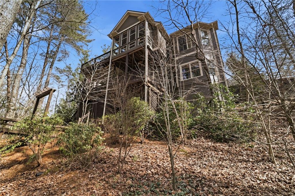 89 Bluestern Drive NW