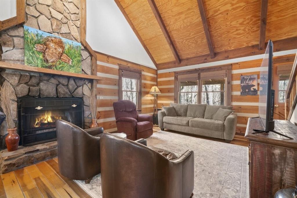 81 Cardinal Cove