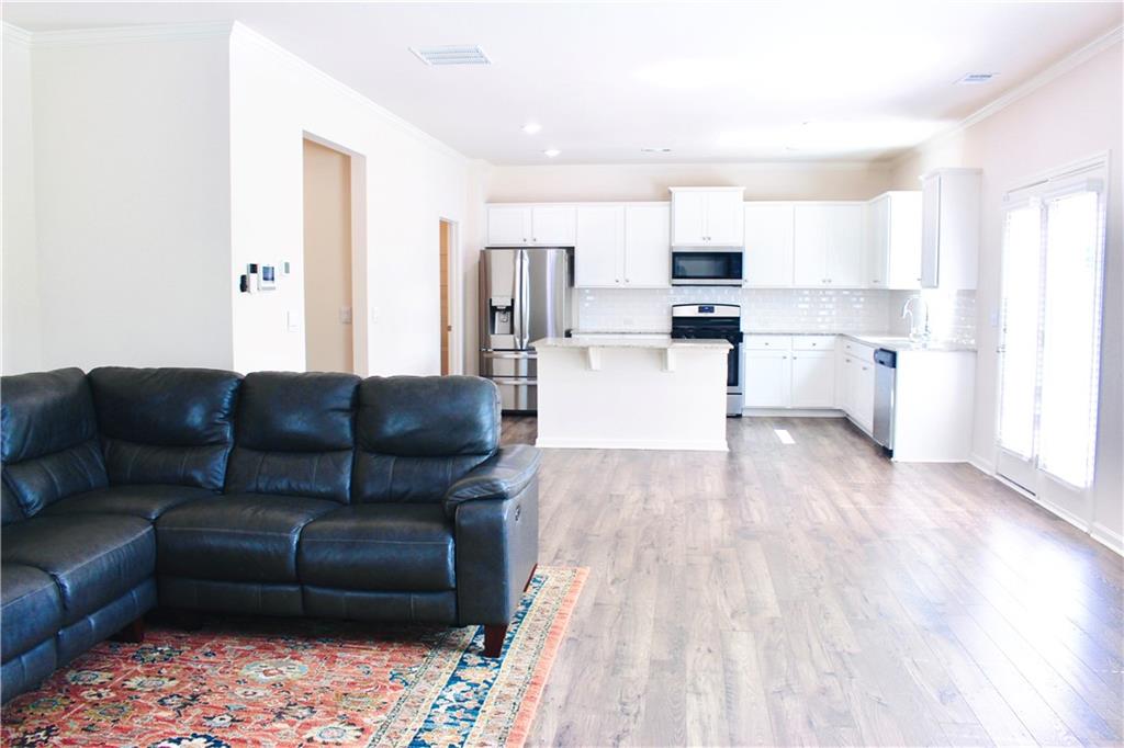 65 Creekbed Court