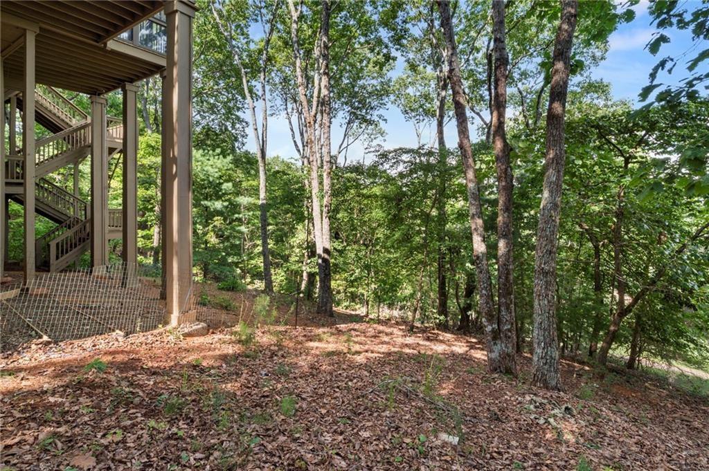 861 Summit Drive