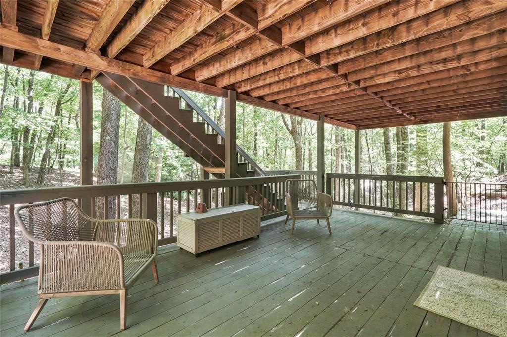 884 Quail Cove Drive