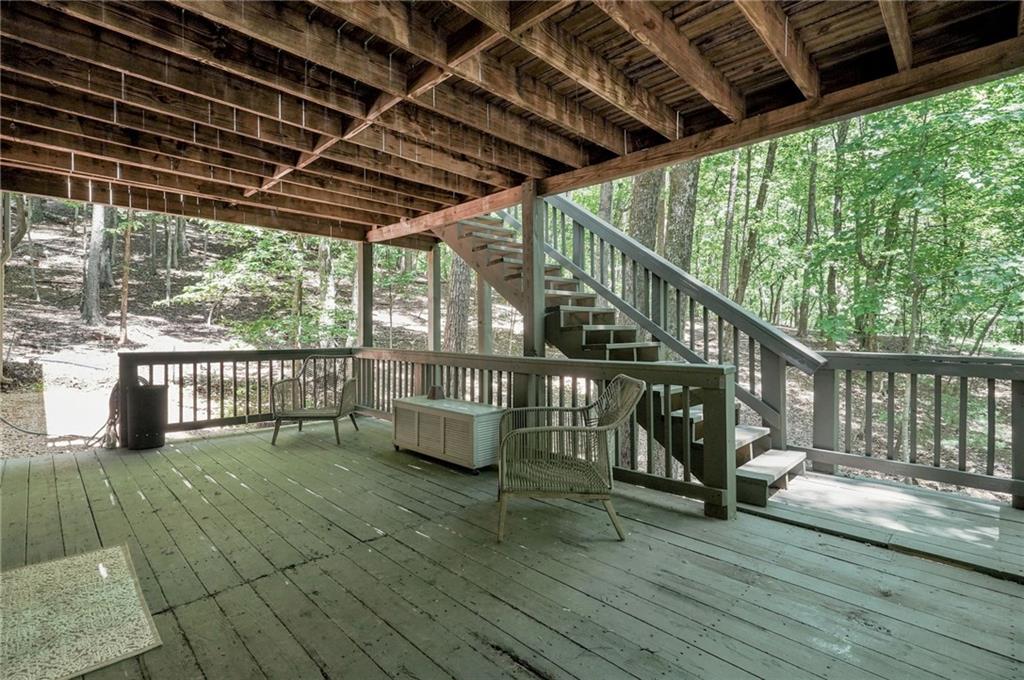 884 Quail Cove Drive