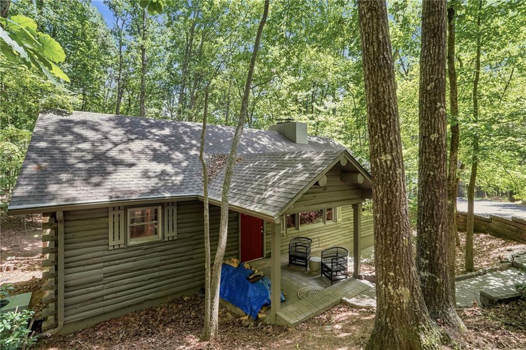 884 Quail Cove Drive