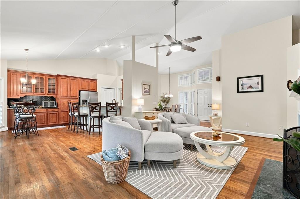 523 Cherokee Trail