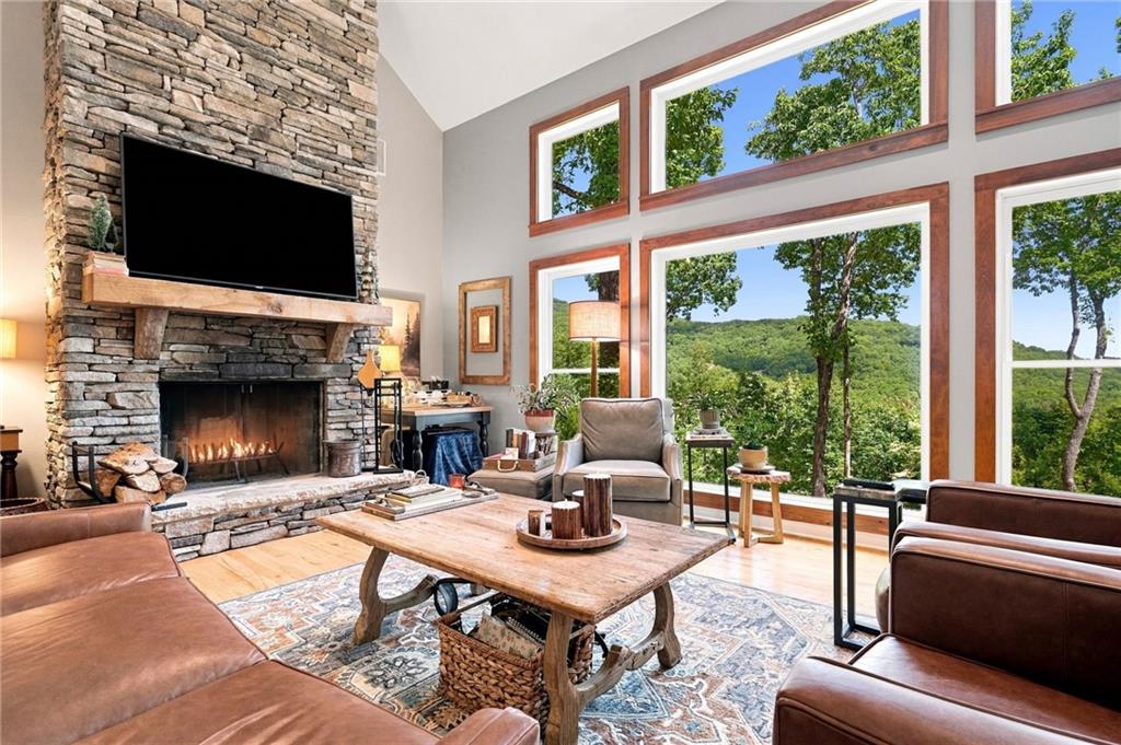1458 Valley View Drive