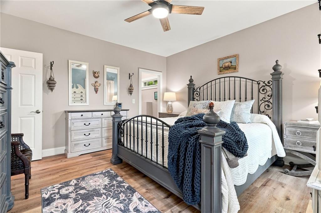 1458 Valley View Drive