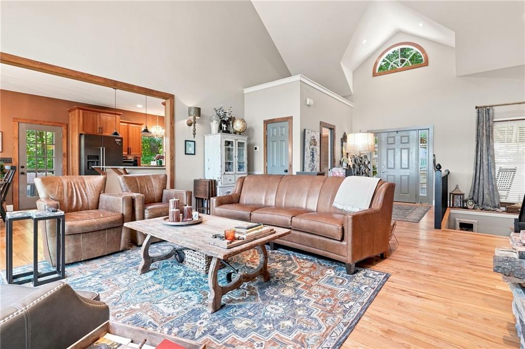 1458 Valley View Drive