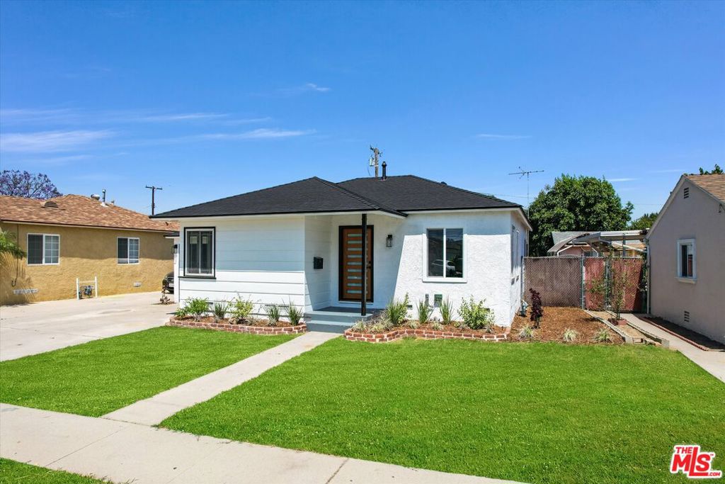 14802 Seaforth Avenue