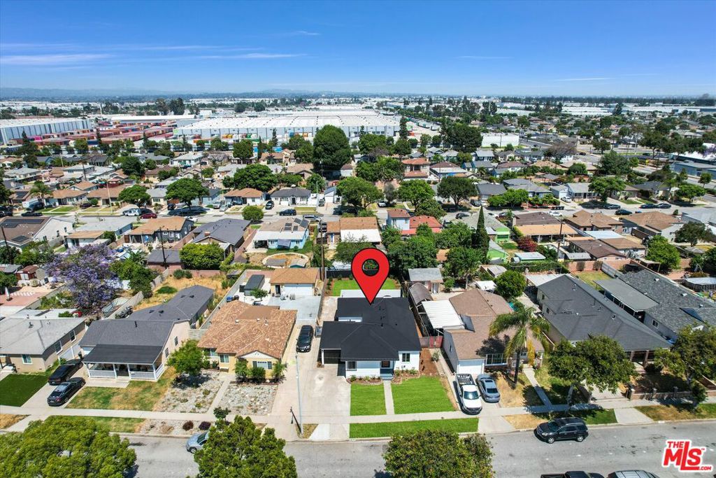 14802 Seaforth Avenue