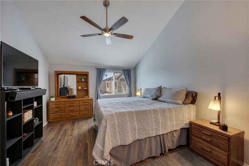 1670 S Heritage Circle