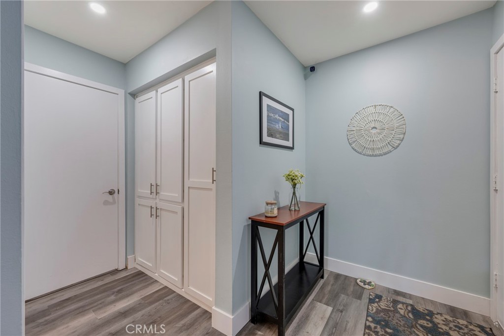 1670 S Heritage Circle