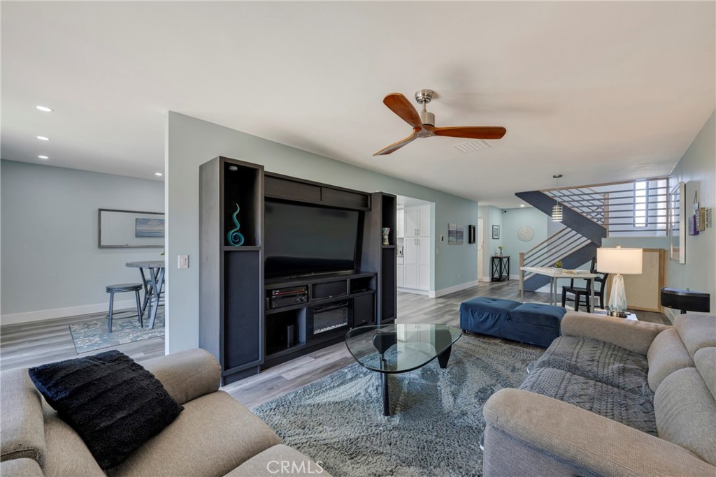 1670 S Heritage Circle