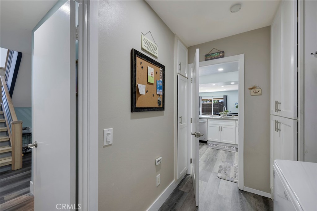 1670 S Heritage Circle