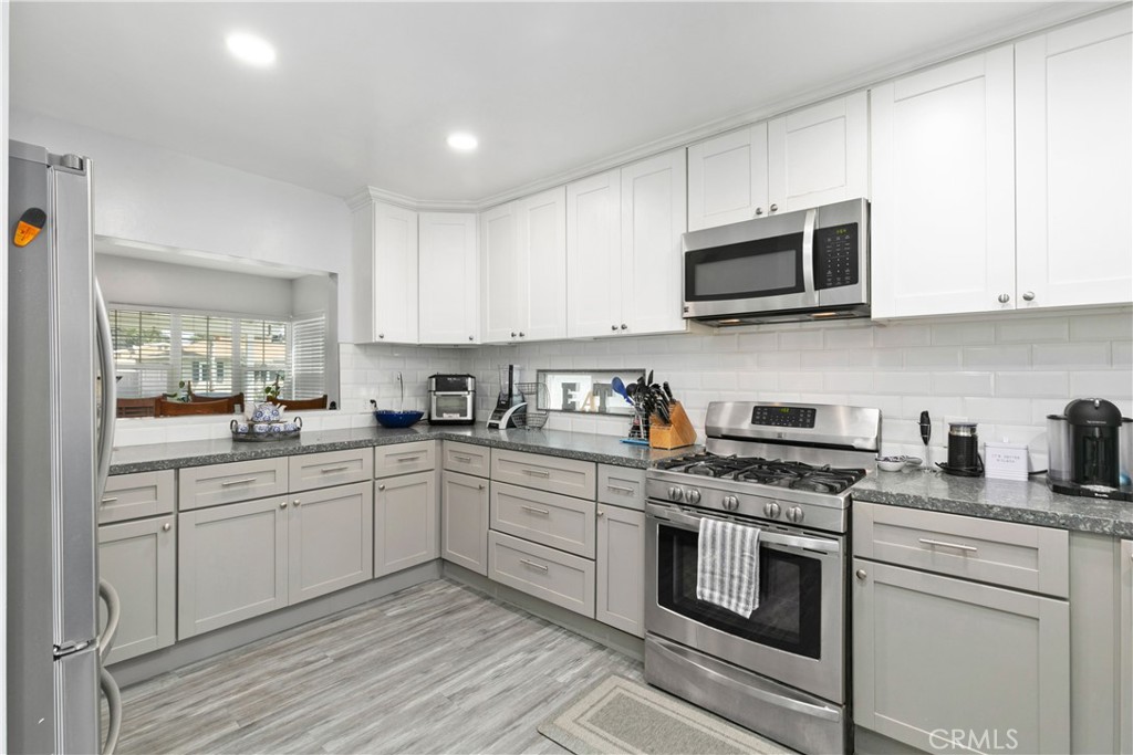 211 Florence Place