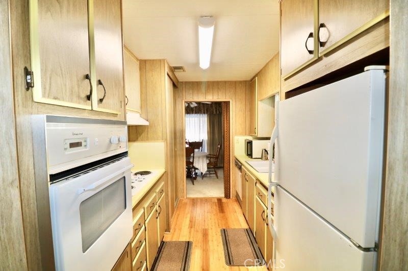 3744 Lake Crest Drive 62