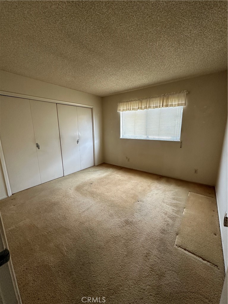 10061 Whispering Pine Circle