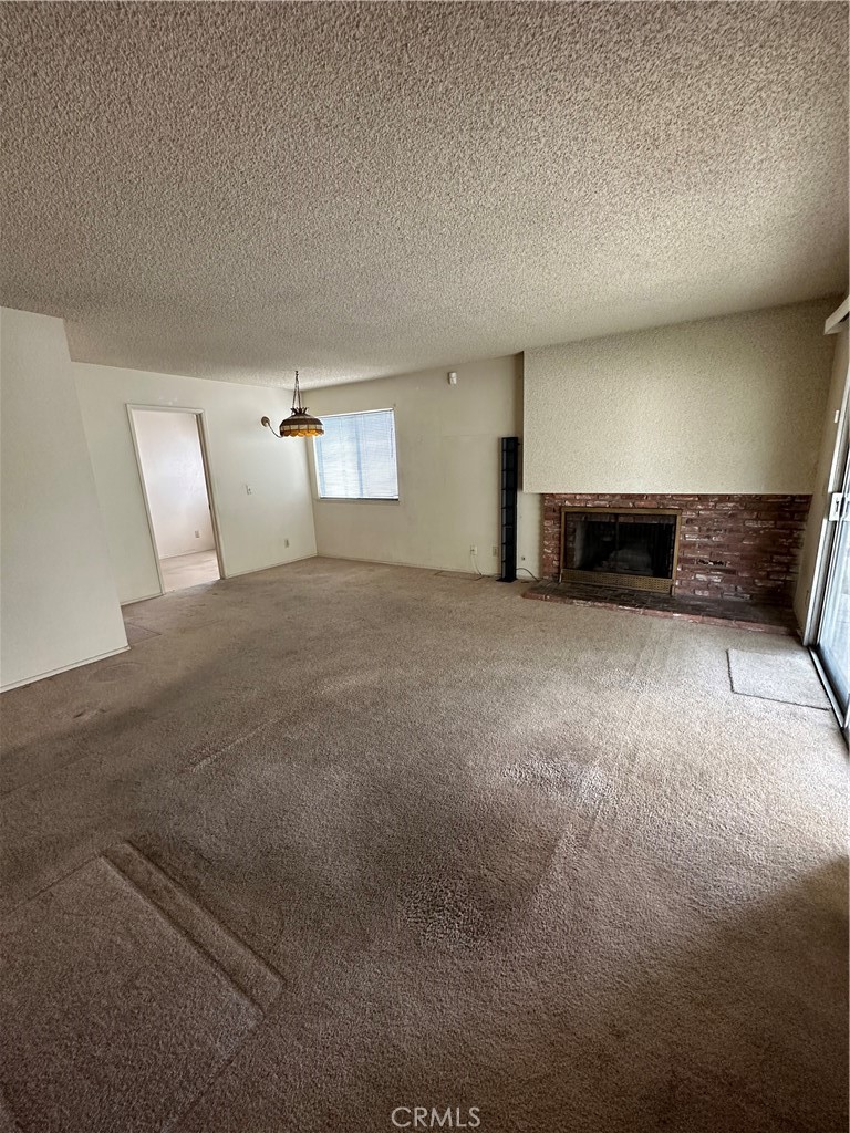 10061 Whispering Pine Circle