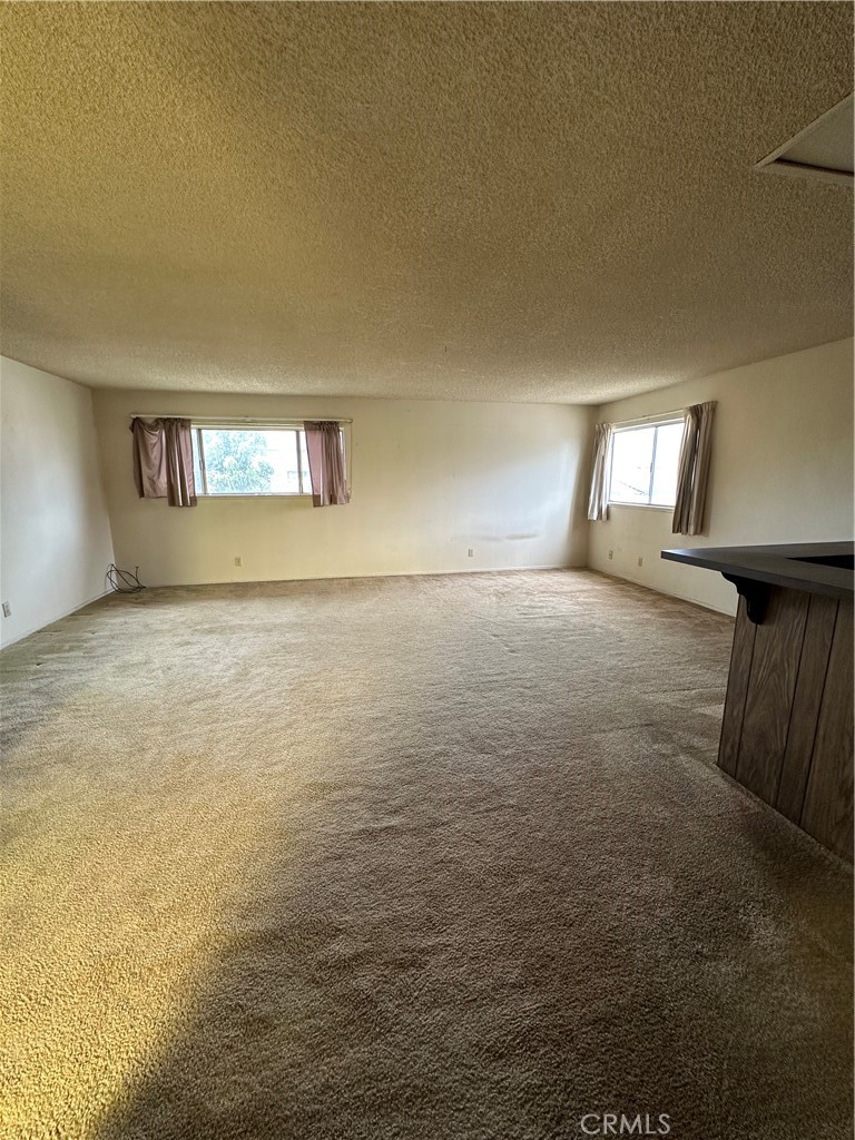 10061 Whispering Pine Circle