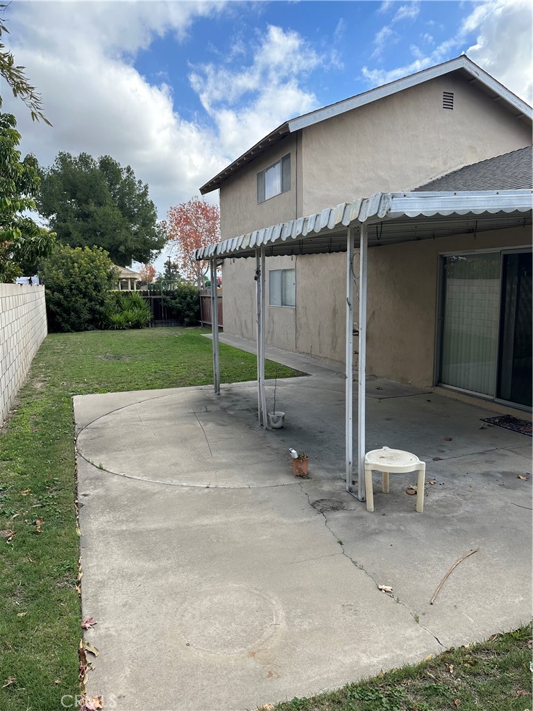 10061 Whispering Pine Circle