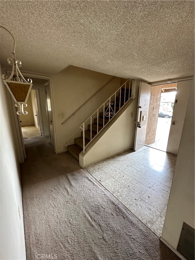 10061 Whispering Pine Circle