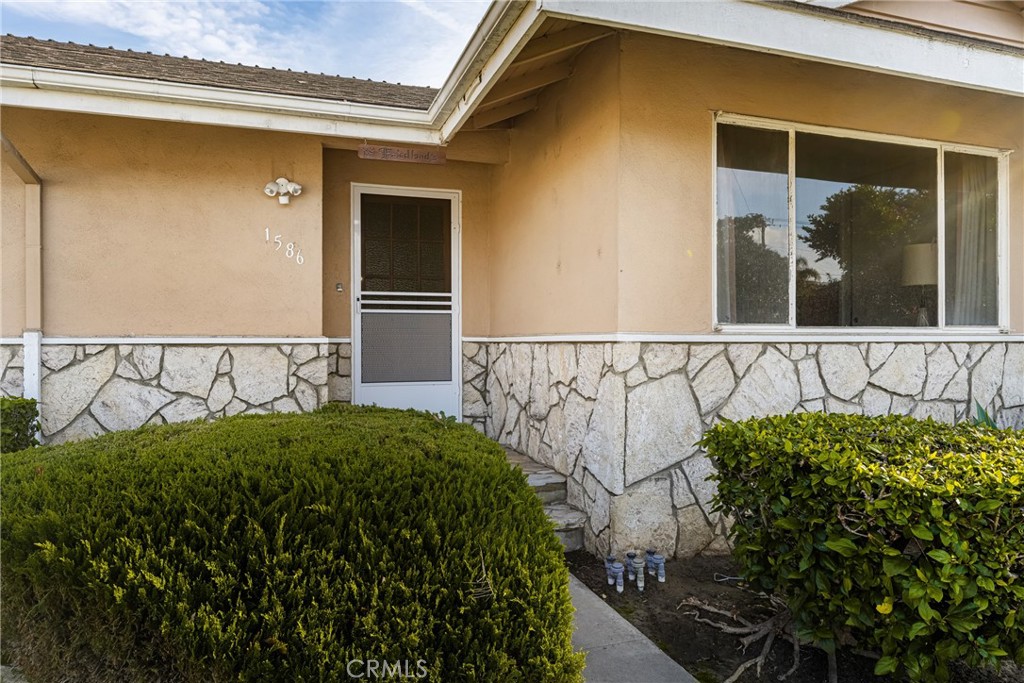 1586 W Mells Lane