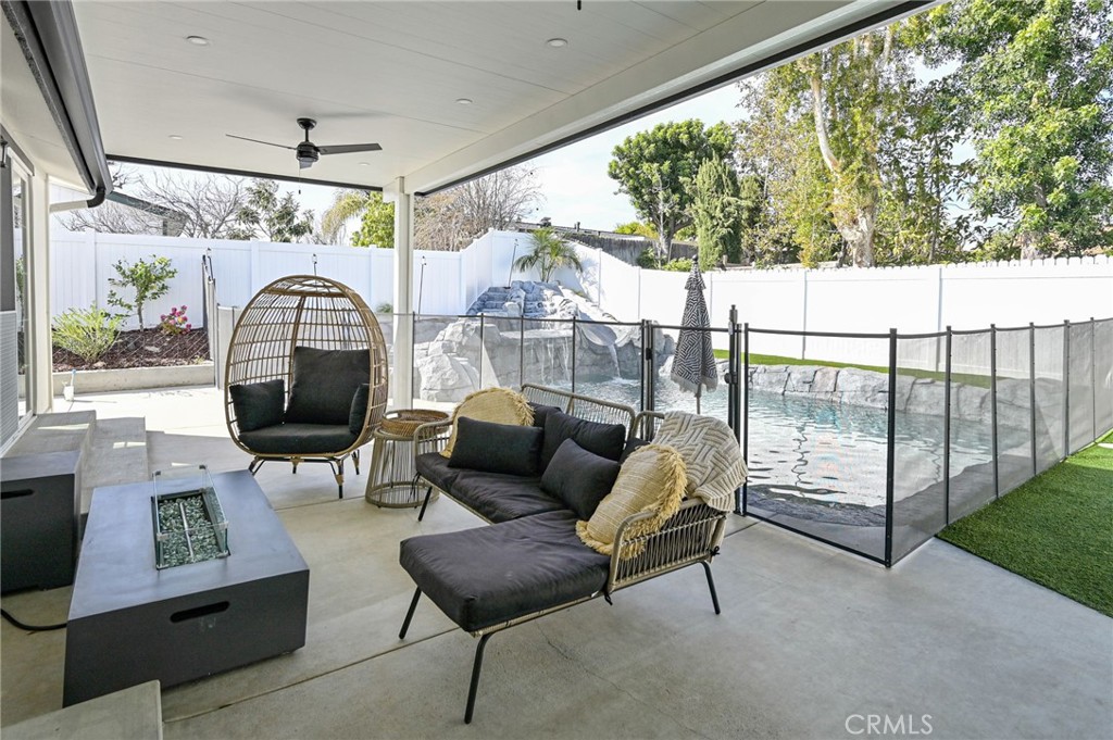5735 WESTFIELD Street