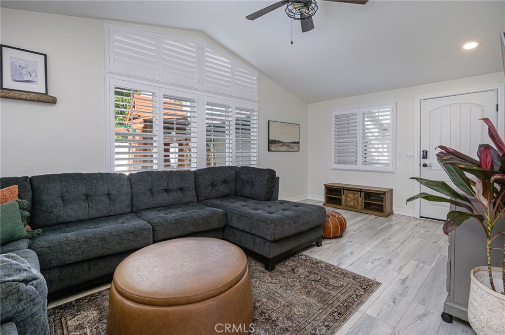 5735 WESTFIELD Street