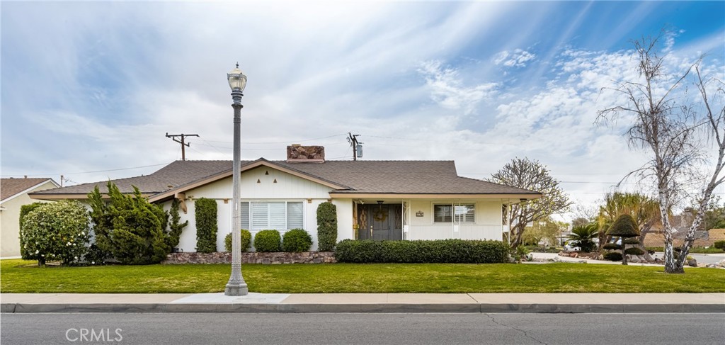 626 N Pioneer Drive