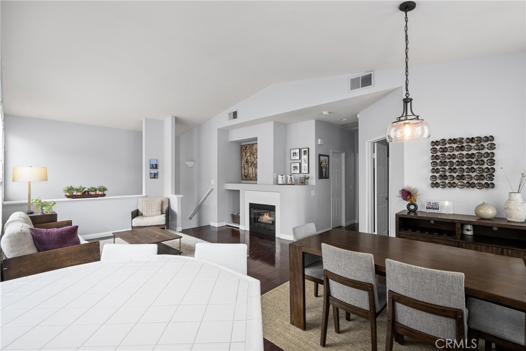 1034 S Saint Tropez Avenue