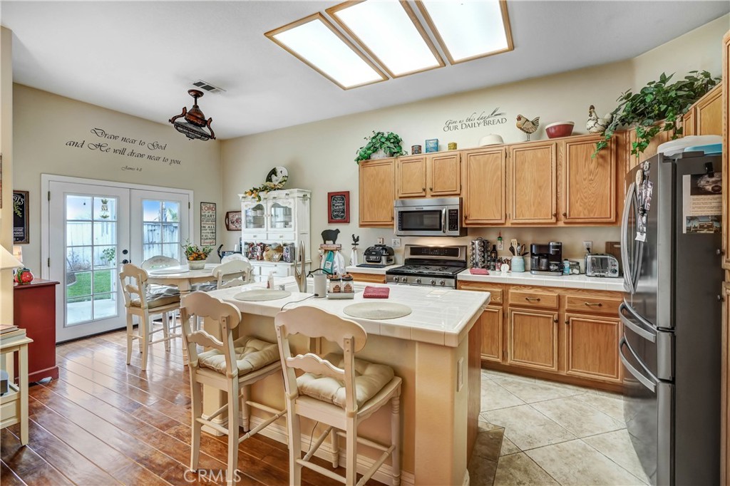 44607 Crestwood Circle