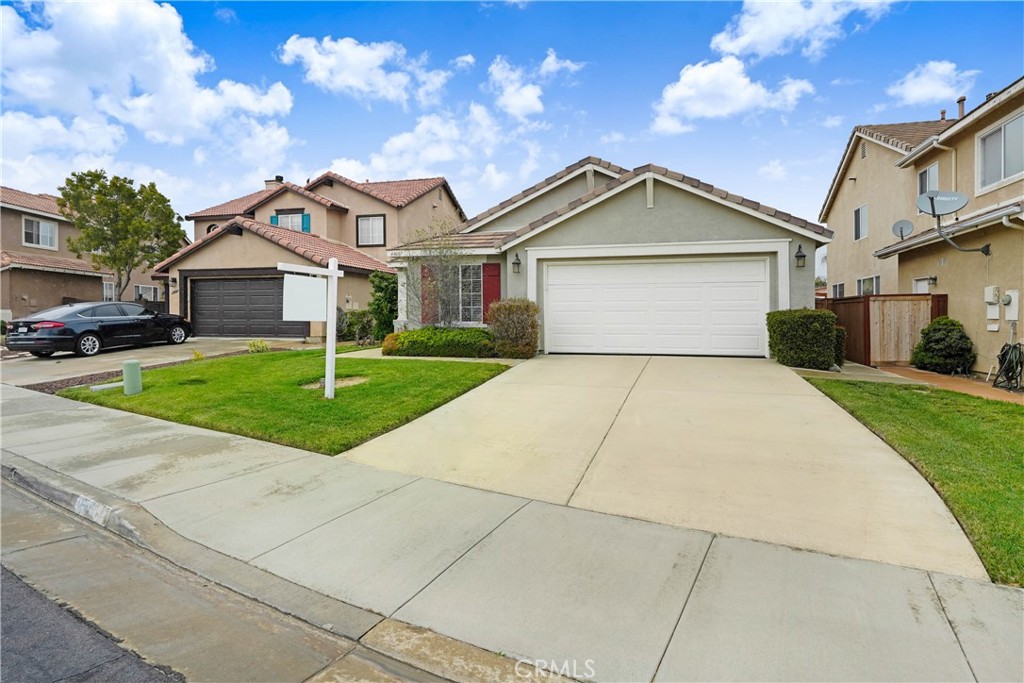 44607 Crestwood Circle