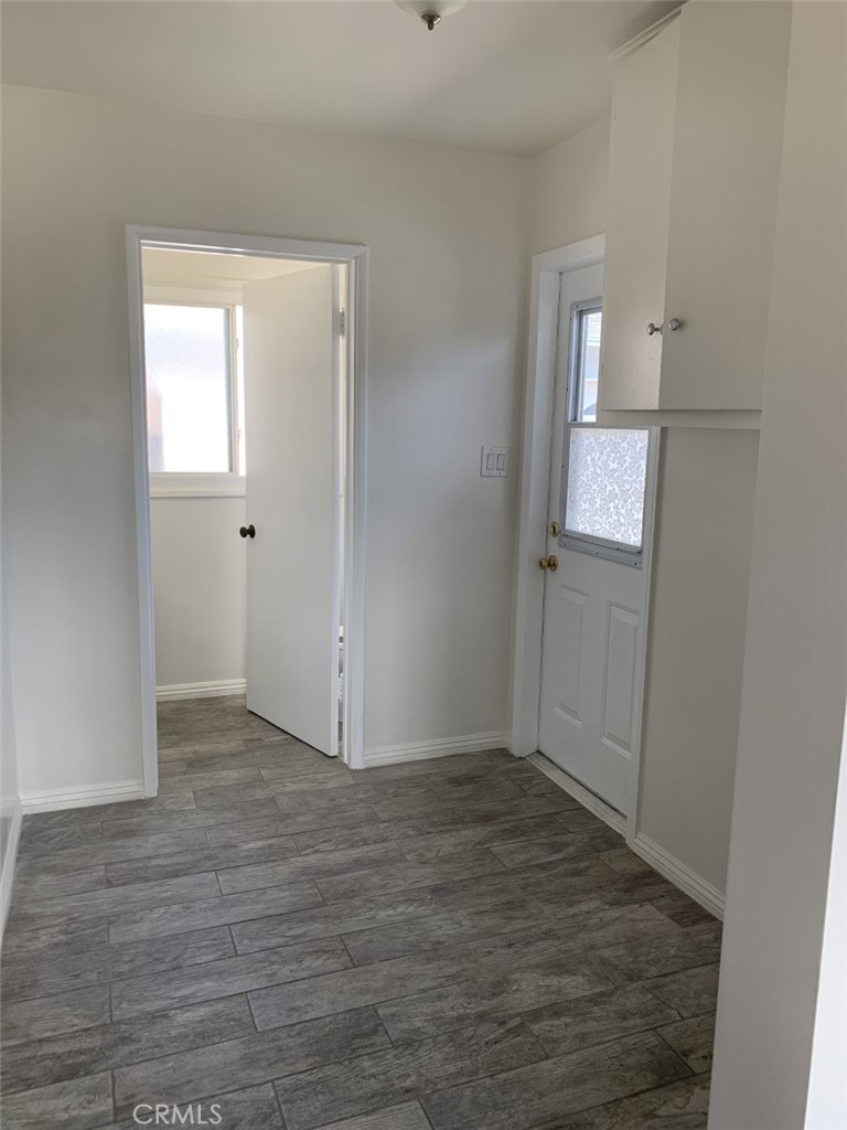823 W Jade Way