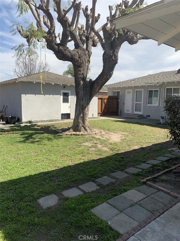823 W Jade Way